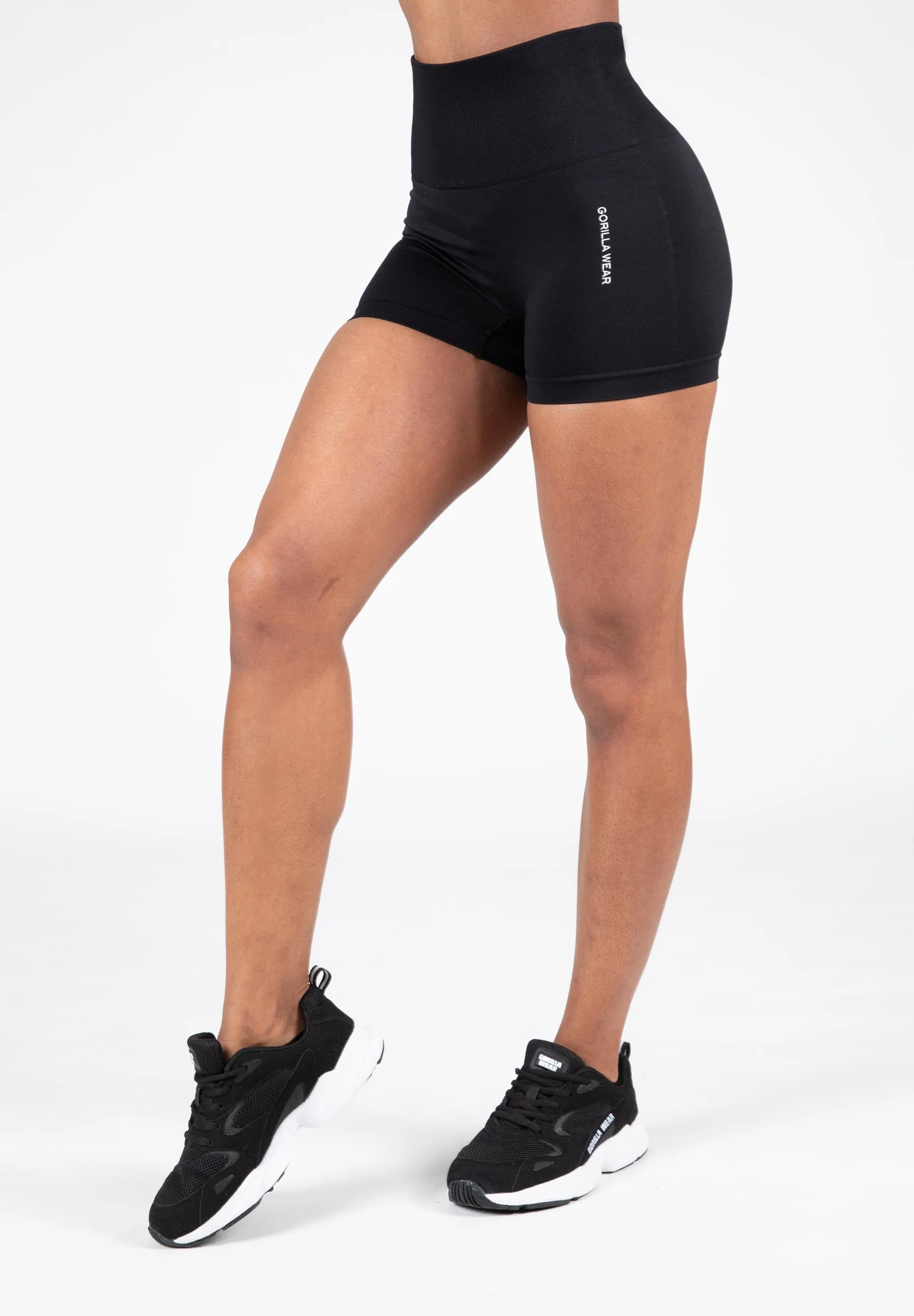 Quincy Seamless Shorts - Black