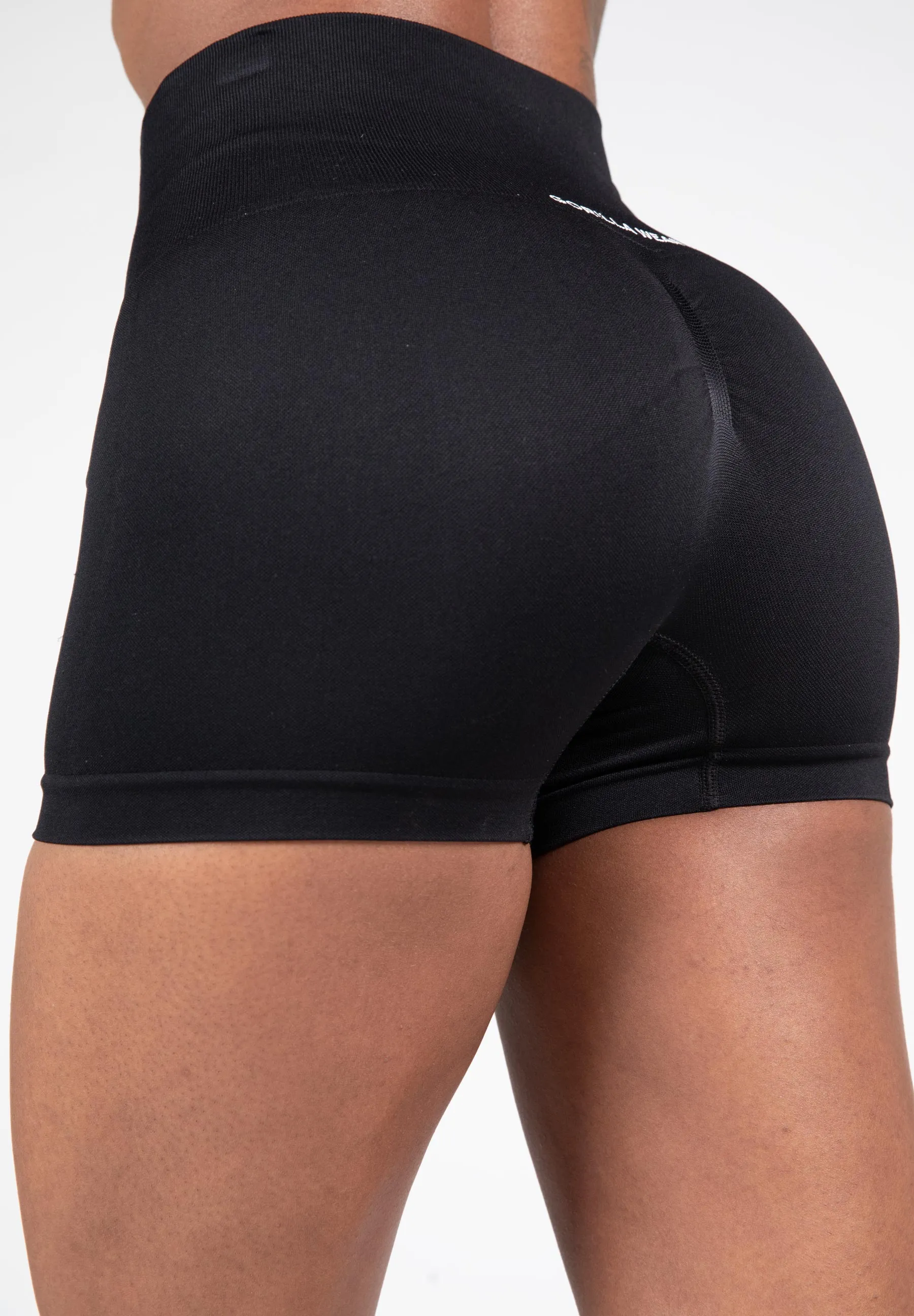 Quincy Seamless Shorts - Black